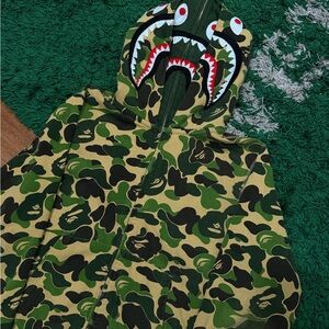 BAPE Double Shark Full Zip Hoodie – Green Camo – Size Large – PreOwned